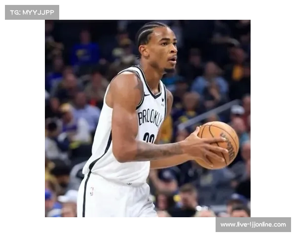 克拉克斯顿季前赛篮板表现突出 排名第八位